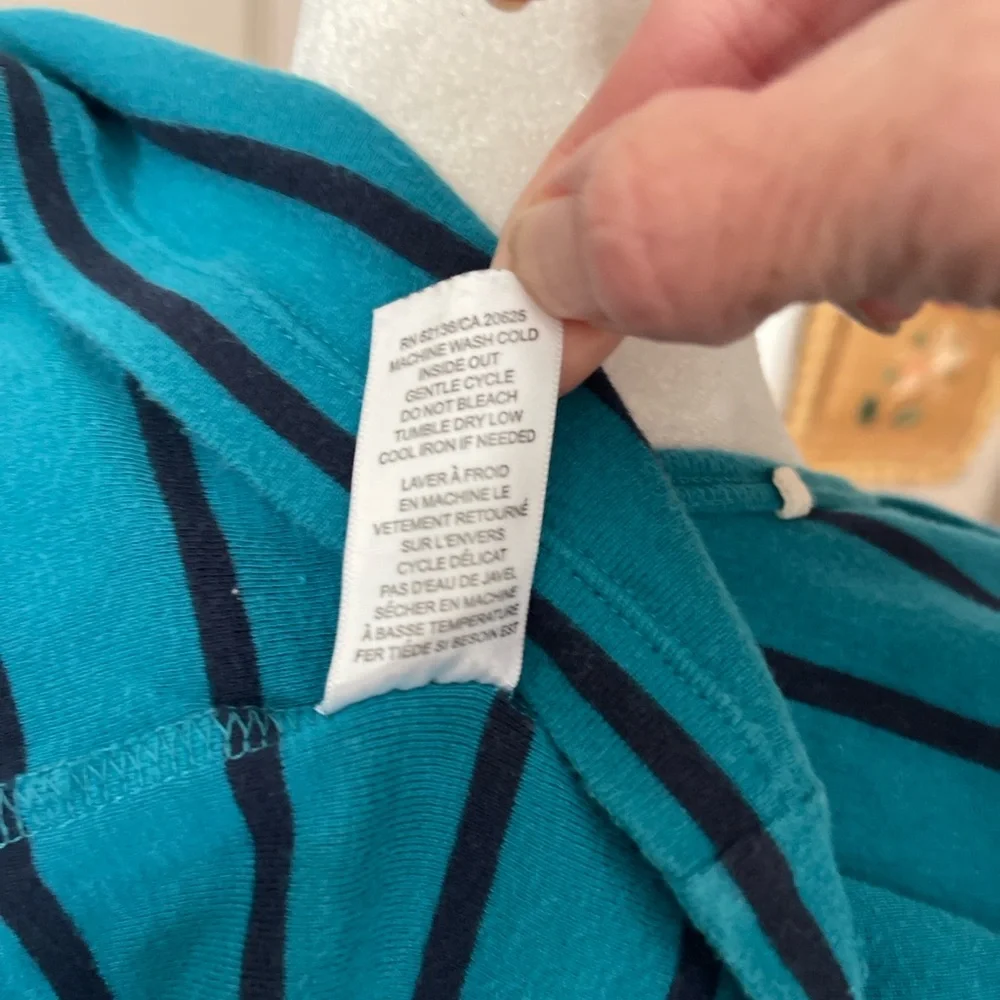 Guess dark teal & black striped tank top with rhinestone logo. Size XL. - Picture 8 of 8